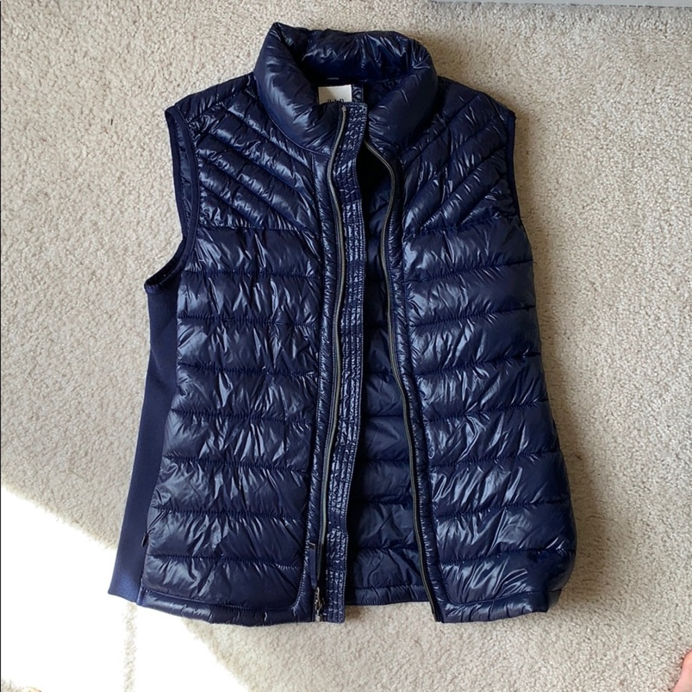 Gap Puffy Down Vest